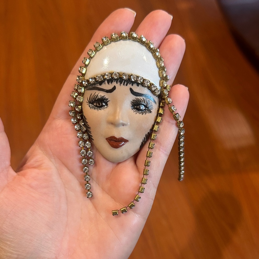 Vintage Art Deco Face Brooch with Rhinestones
